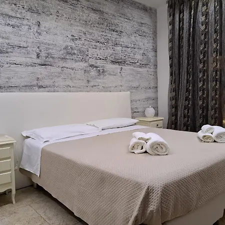 Casale Salento Nocleg ze śniadaniem *