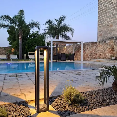 Casale Salento فندق مبيت وإفطار