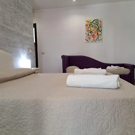 فندق مبيت وإفطار Casale Salento *